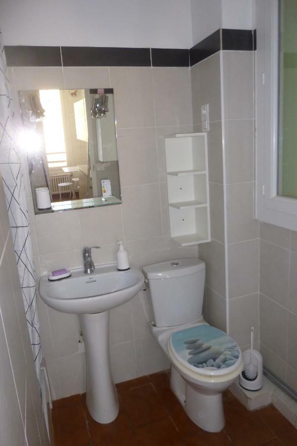 Appartement 2 Pieces Pres Mourillon *